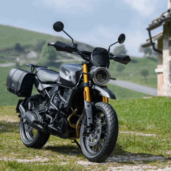 MORINI SCR avec accessoires